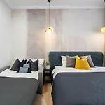 Apartment Sunny 3br Large Flat - Amzei Square - 3 Balconies *