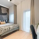 Sunny 3br Large Flat - Amzei Square - 3 Balconies *