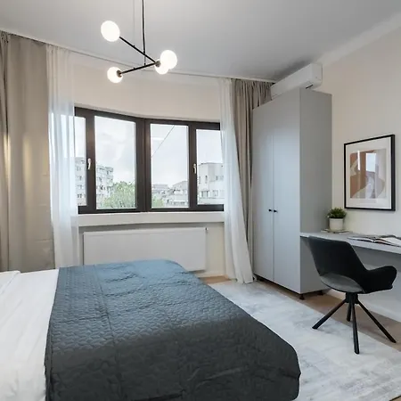 Sunny 3br Large Flat - Amzei Square - 3 Balconies Apartment *