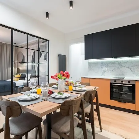 公寓 Sunny 3br Large Flat - Amzei Square - 3 Balconies 布加勒斯特