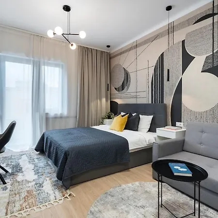 Apartment Sunny 3br Large Flat - Amzei Square - 3 Balconies