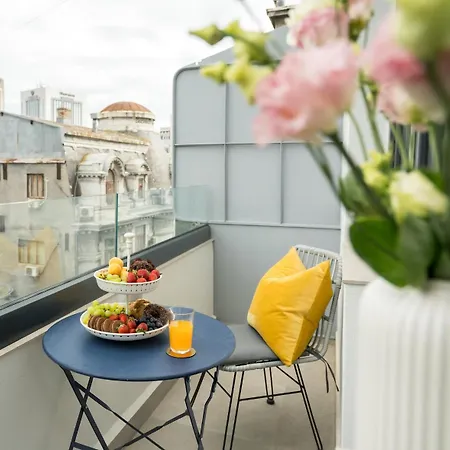 Sunny 3br Large Flat - Amzei Square - 3 Balconies