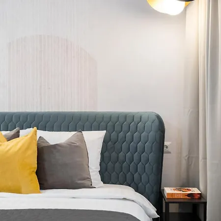 Appartement Sunny 3br Large Flat - Amzei Square - 3 Balconies