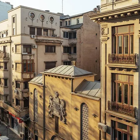 아파트 Sunny 3br Large Flat - Amzei Square - 3 Balconies