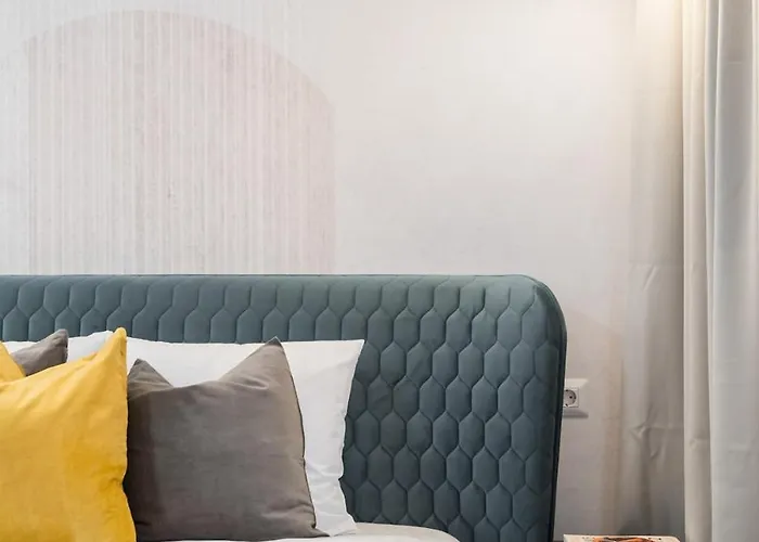 아파트 Sunny 3br Large Flat - Amzei Square - 3 Balconies