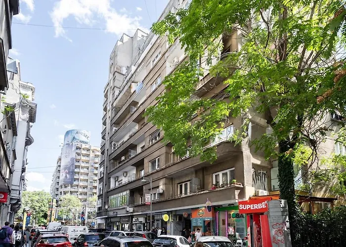 Sunny 3br Large Flat - Amzei Square - 3 Balconies * Бухарест